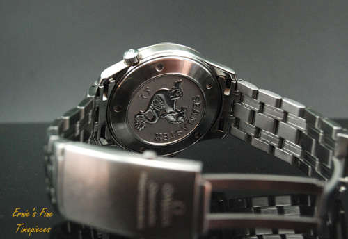 Omega Seamaster 300 m Professional Black Wave Dial Men`s Watch