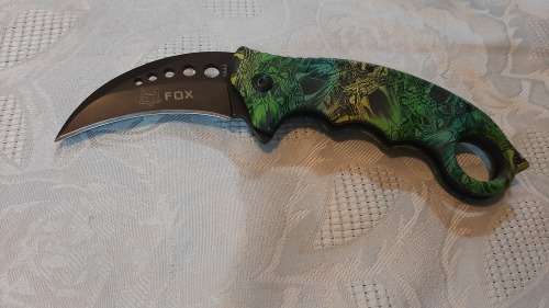 Collective Karambit automatic knife with black stainless steel blade, aluminium handle