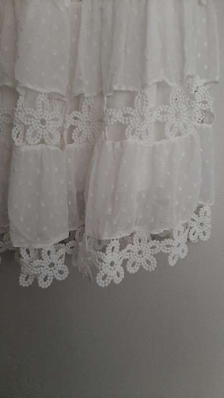 Designer White Floral Dress, long sleeve, dims in description