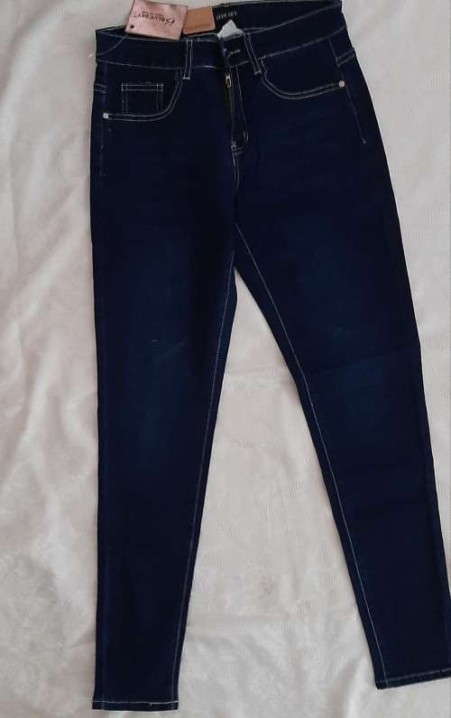 *NEW STOCK* Designer Skinny Jeans Embroided