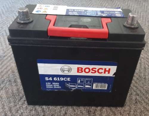 Bosch Battery 619CE 12V 39Ah 330A (used as demo/display only)