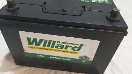 Willard 650-15 SMF 12V 90Ah 600A Class A (used as demo for alligator clip lights)