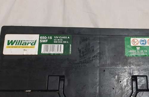 Willard 650-15 SMF 12V 90Ah 600A Class A (used as demo for alligator clip lights)