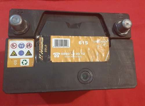 Midas Gold 12V 615 Battery 35Ah 270A Class A (used as demo/display only)