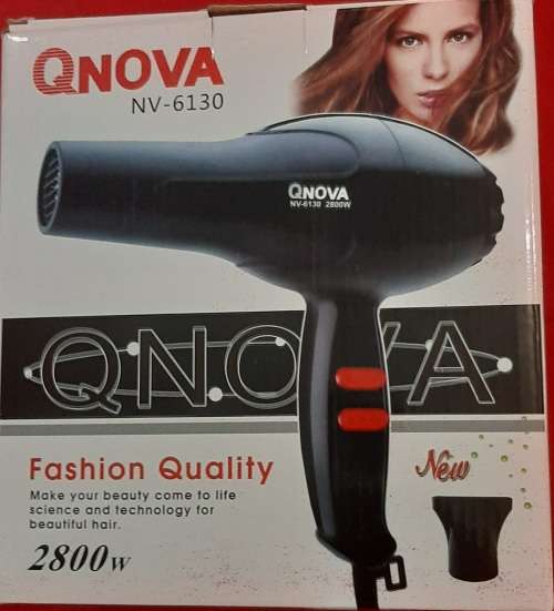 2800W Hairdryer with Nozzle, 3 temperature settings, 2 speed settings, Cool Shot, Air intake Filter
