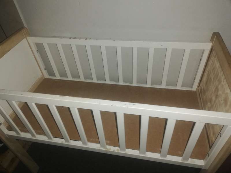 93cm Baby Cot bed basinet doll bed 93 x 45 cm (Takealot price R2500)