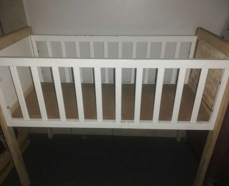 93cm Baby Cot bed basinet doll bed 93 x 45 cm (Takealot price R2500)