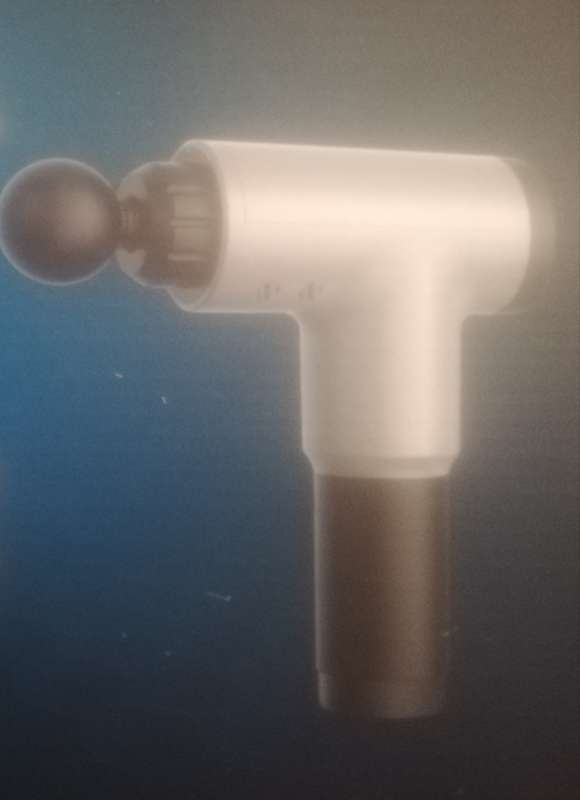 Portable Massage Gun With 6 frequency vibration levels, 4 different heads, Muscle Massage