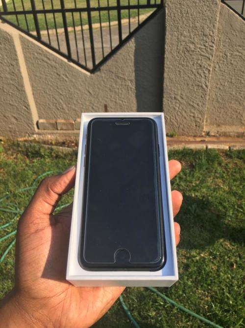 iPhone 7 32GB black - EXCELLENT CONDITION!!!
