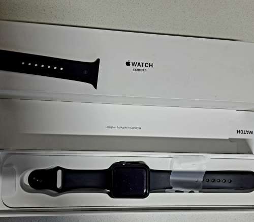 Apple Watch series 3 42mm+ box