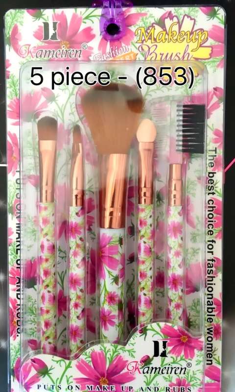 5 Piece makeup brush set.