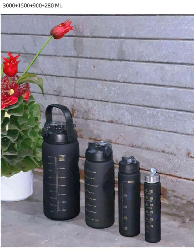 Black Set of 4 Motivational Bottles 3000ml, 1500ml, 900ml + 250ml