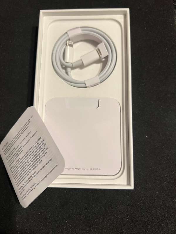 Iphone 13 128GB RED