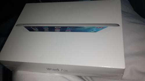 BRAND NEW - Apple iPad Air 16GB WiFi + Cellular Silver