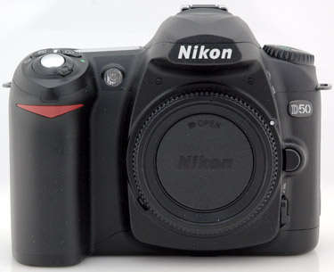 NIKON D50 BODY WITH 55-200MM VR LENS