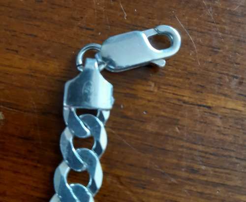 Sterling silver chain 60cm marked 925. (Excl. Krugerrand)