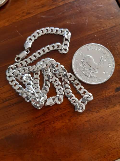 Sterling silver chain 60cm marked 925. (Excl. Krugerrand)