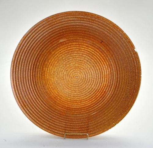 DECORATIVE COPPER COLOUR GLASS PLATE  D-330