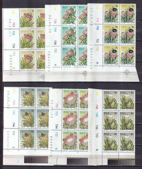 R.S.A. : DEFINITIVE CONTROL BLOCKS AND BUILDINGS STAMPS AS PER SCANS. ALL VERY FINE U/M NOT COMPLETE