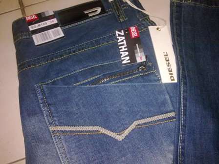 ORIGINAL DIESEL JEANS - SIZE 34