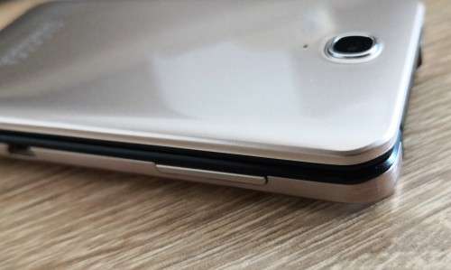 Alcatel OneTouch Cellphone GOLD Colour LIKE NEW