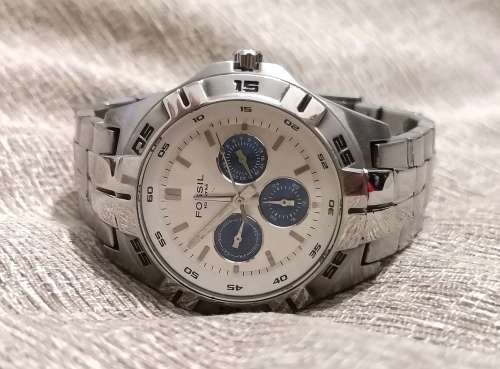 Wow !!! Pre Owned Gents Fossil Chronograph Watch Full Stainless Steel - Very Stylish !!!
