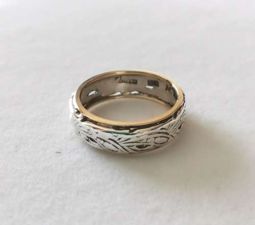 Vintage 9ct gold and Silver Designer Band style Ring, as per pictures!!!