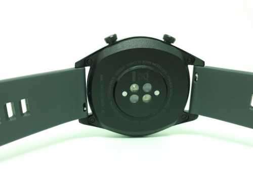 R1 Start!! Huawei GT Smartwatch, Black Edition, like New Hardly used!! Complete!!