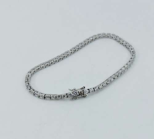 Solid 925 Silver Designer Tennis Bracelet, As per Pictures Posted.
