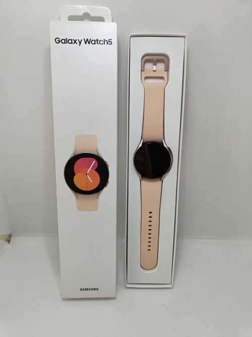 Samsung Galaxy Watch 5, Rose Gold, Still New