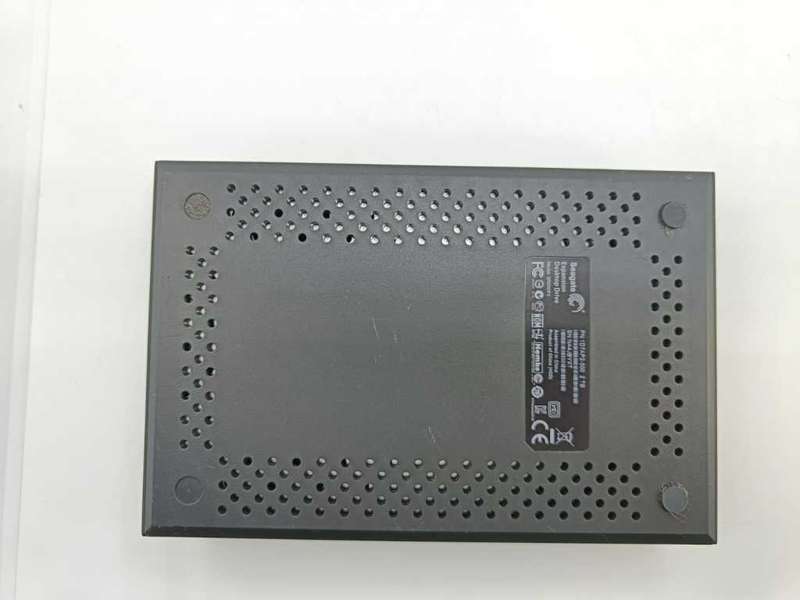 Wow!! Late Entry, 2 Terrabite 3.5`Samsung External Hard drive Storage with Power Cable as per pics