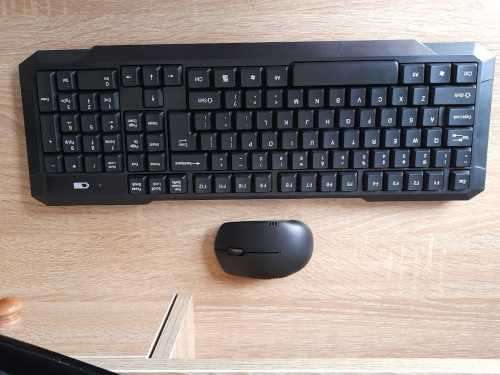 Wow !! Awesome i3 4th Gen, Desktop Complete Pc With 24` HD Screen, wireless Keybord + Mouse !!
