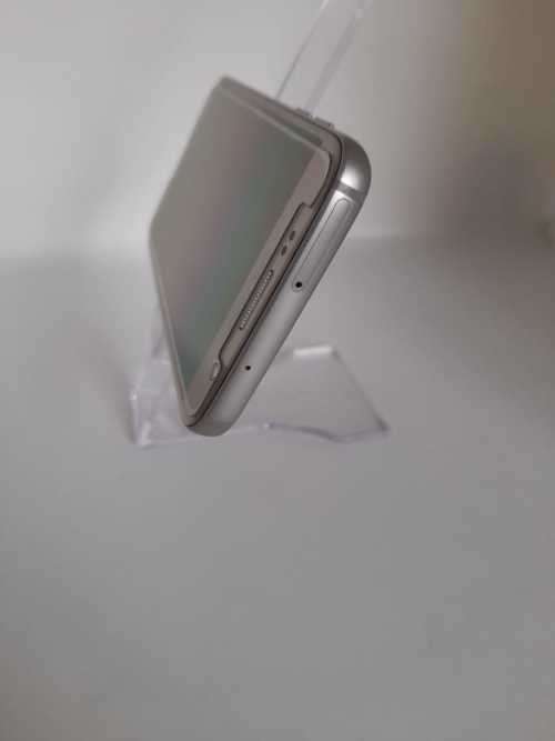 Black Friday Sale!!! Like New Samsung Galaxy S7 Gold Edition ,including box and all Acc.