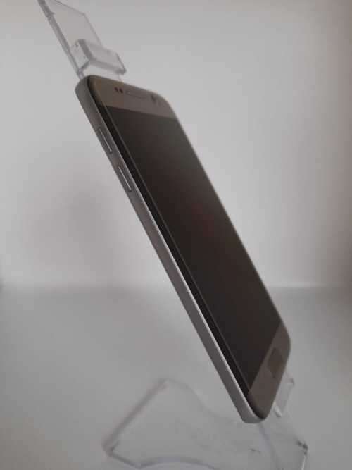 Black Friday Sale!!! Like New Samsung Galaxy S7 Gold Edition ,including box and all Acc.