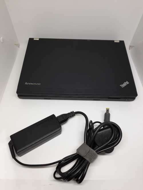 Lenovo X220 i5 Laptop ,256ssd drive, 6gig ram ,docking station Included, Battery Perfect.