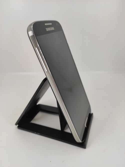 Samsung Galaxy S4, 32gig memory, Singel SIM, Local Stock with box complete.