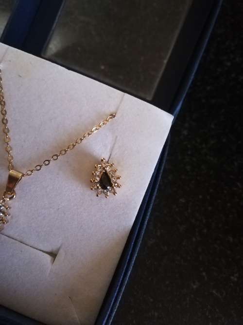 Vintage Ladies Chain, pendant and Earing set. With blue Saphire and cubics