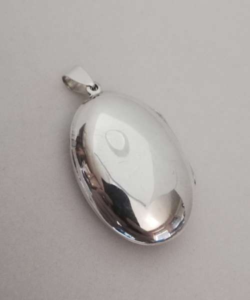 Solid 925 Silver Vintage Oval Open Locket Style Pendant, NOT PLATED!!
