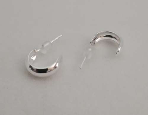 Solid 925 Sterling Silver small Size Half Round Earing Hoops Set, Brand new,  NOT PLATED!!