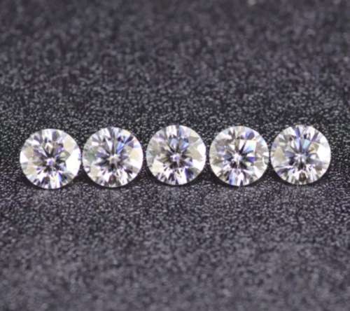 10 x 0.06ct Moissanite Gemstones Available, D Color, VVS1. Bid Per Stone