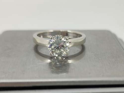 Solid 9ct White Gold Solitaire Engagement Ring, 1.58ct I/j Color VVs1 Moissanite