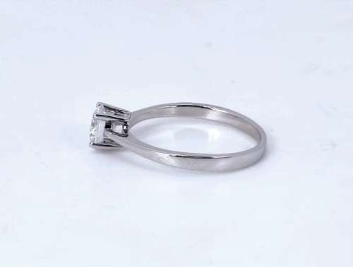 Solid 925 Silver Designer Solitaire Style Engagement Ring, Brand New, See Full Description!!