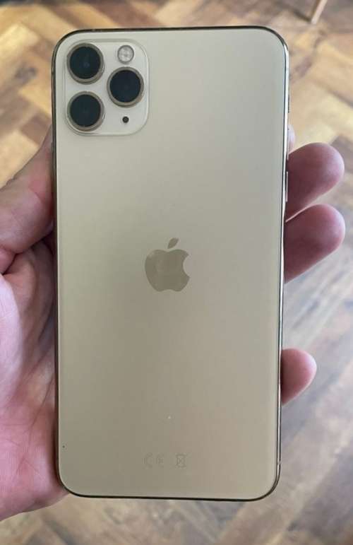 Apple iPhone 11 pro Max 256gig, Gold Color, with Box, Pre owned, Please see Full Description!!!