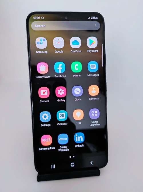 Late Entry!! Samsung Galaxy S22 Cellphone, 256gig, 8gig ram, See full Description!!!