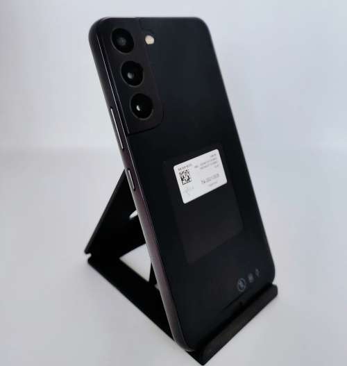 Late Entry!! Samsung Galaxy S22 Cellphone, 256gig, 8gig ram, See full Description!!!