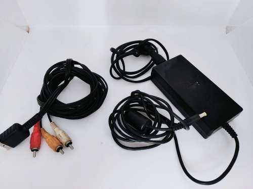 Sony Playstation 2 with 5 x Games, 2 x remotes and Steering control and all wires!!!