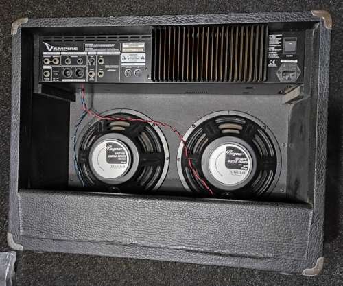 Behringer V-ampire LX210 Guitar Amplifier, See full description as per pictures !!!
