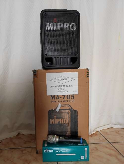 MIPRO Model - MA705, Professional P.A Portable Speaker, Please see Full Description!!!