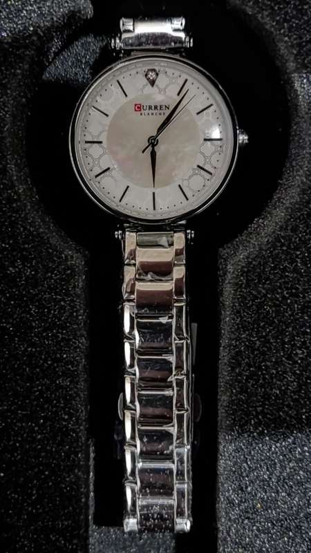 Wow!!!! Curren Ladies Designer Mother of Pearl Watch, Silver Color, Stainless Steel, Brand New !!!