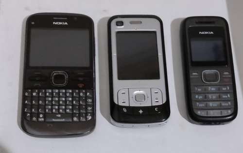 Wow!!! 21 x Mixed Nokia Cellphones, Sold As a  lot, please see the full Description!!!!